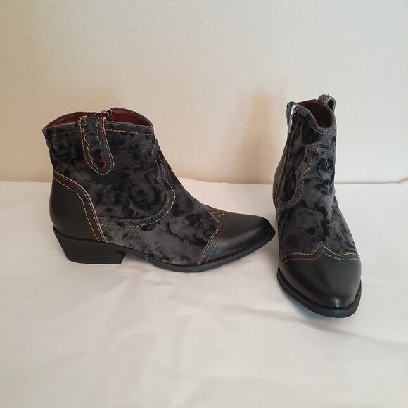 L' Artiste Country Pop Velvet and Leather Booties - Picture 2 of 16